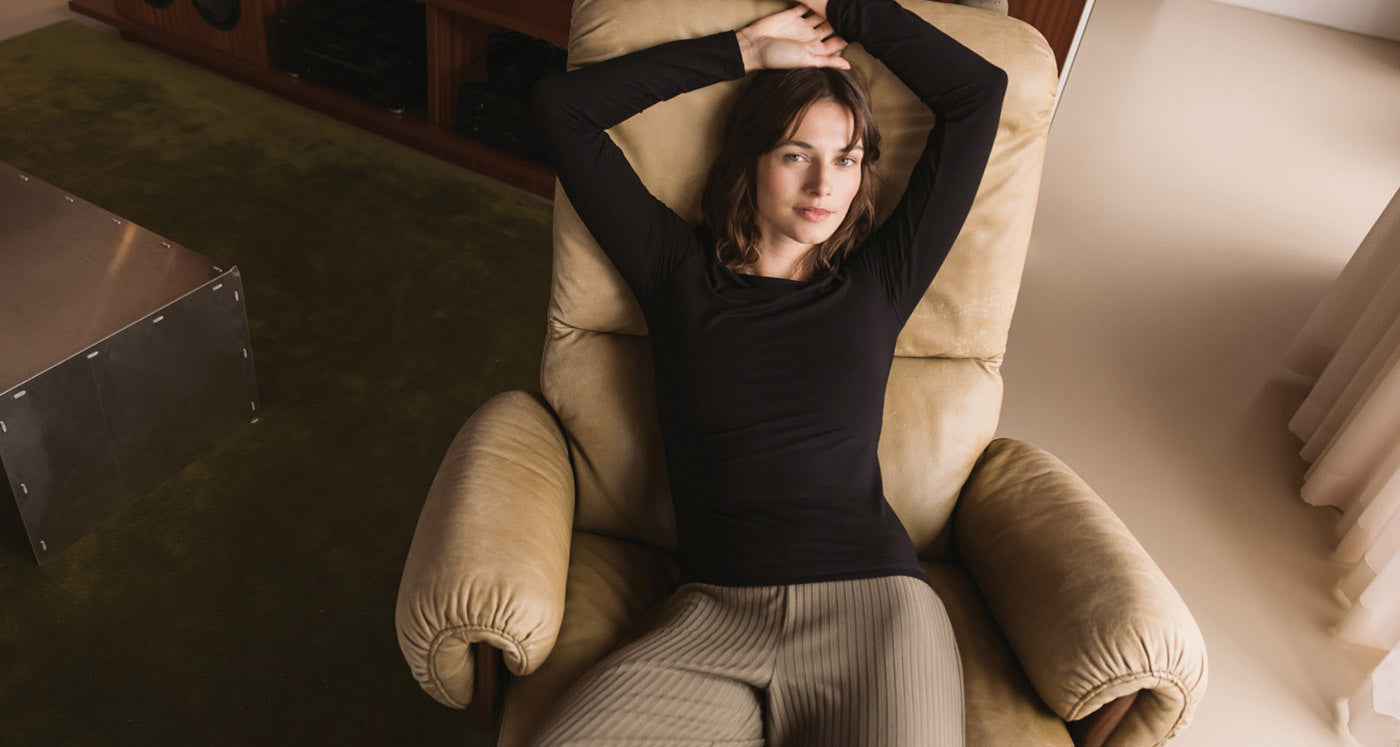 Les Lunes - New Arrivals