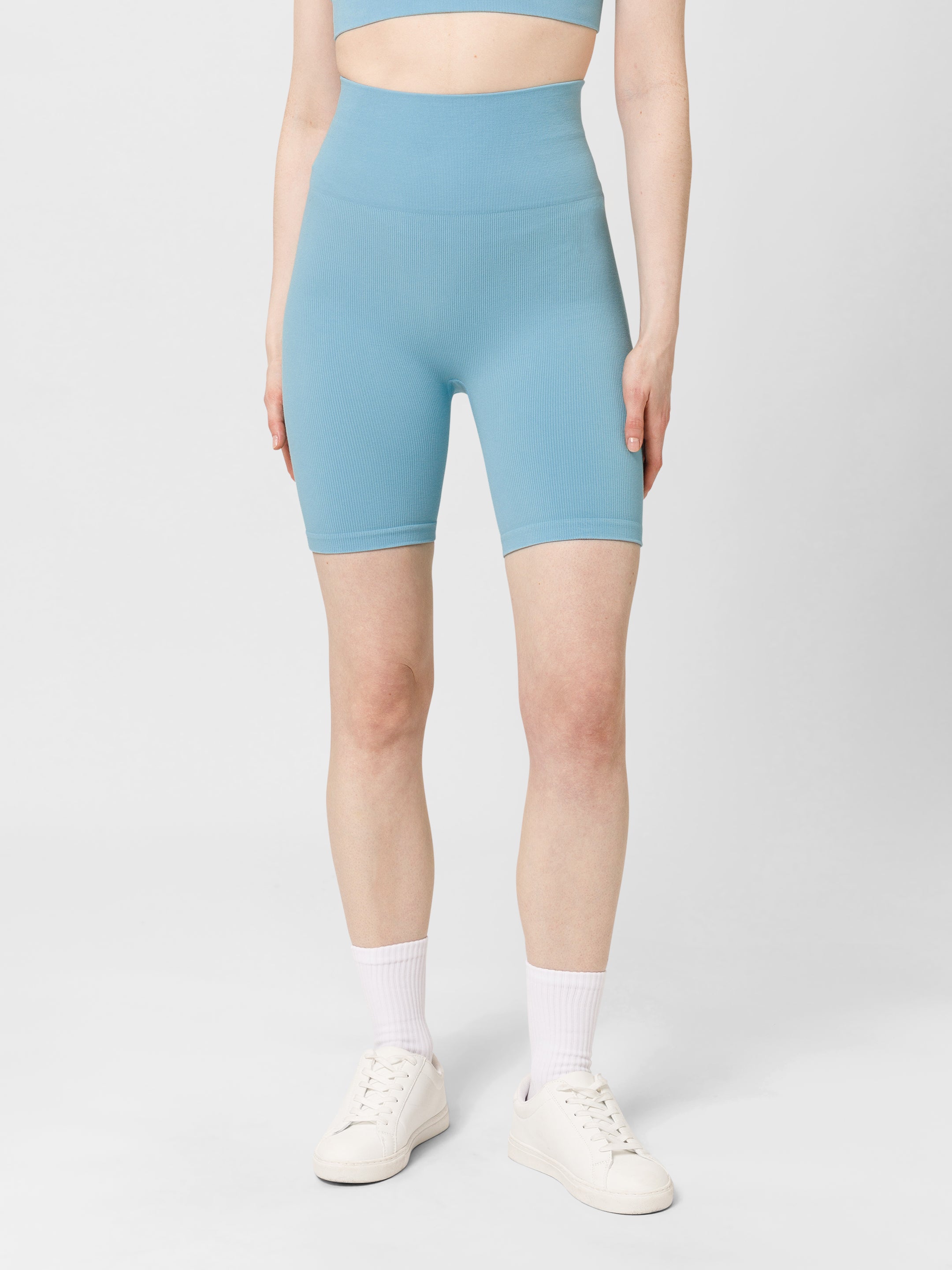 The Seamless Comfort Set