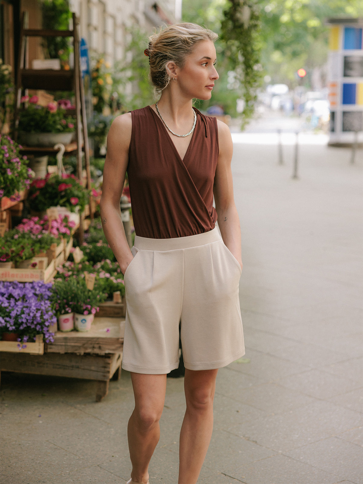 Plaza Taupe