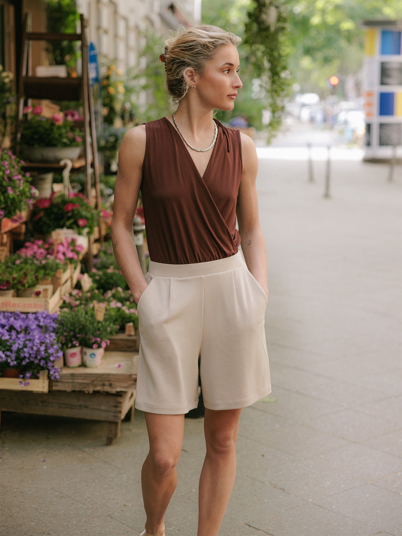 Plaza Taupe