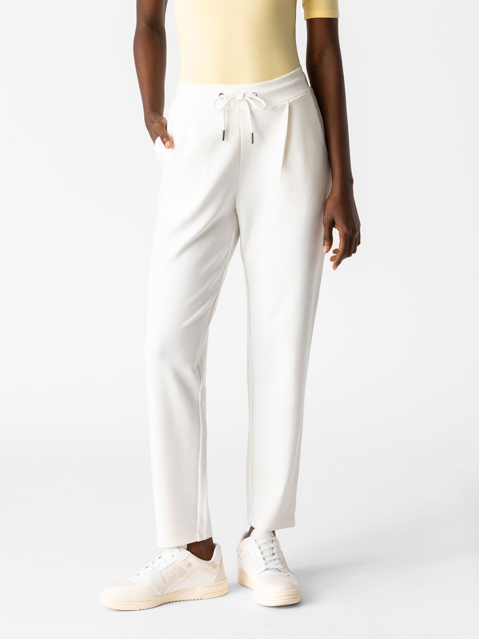 Amyy Pants in Off White